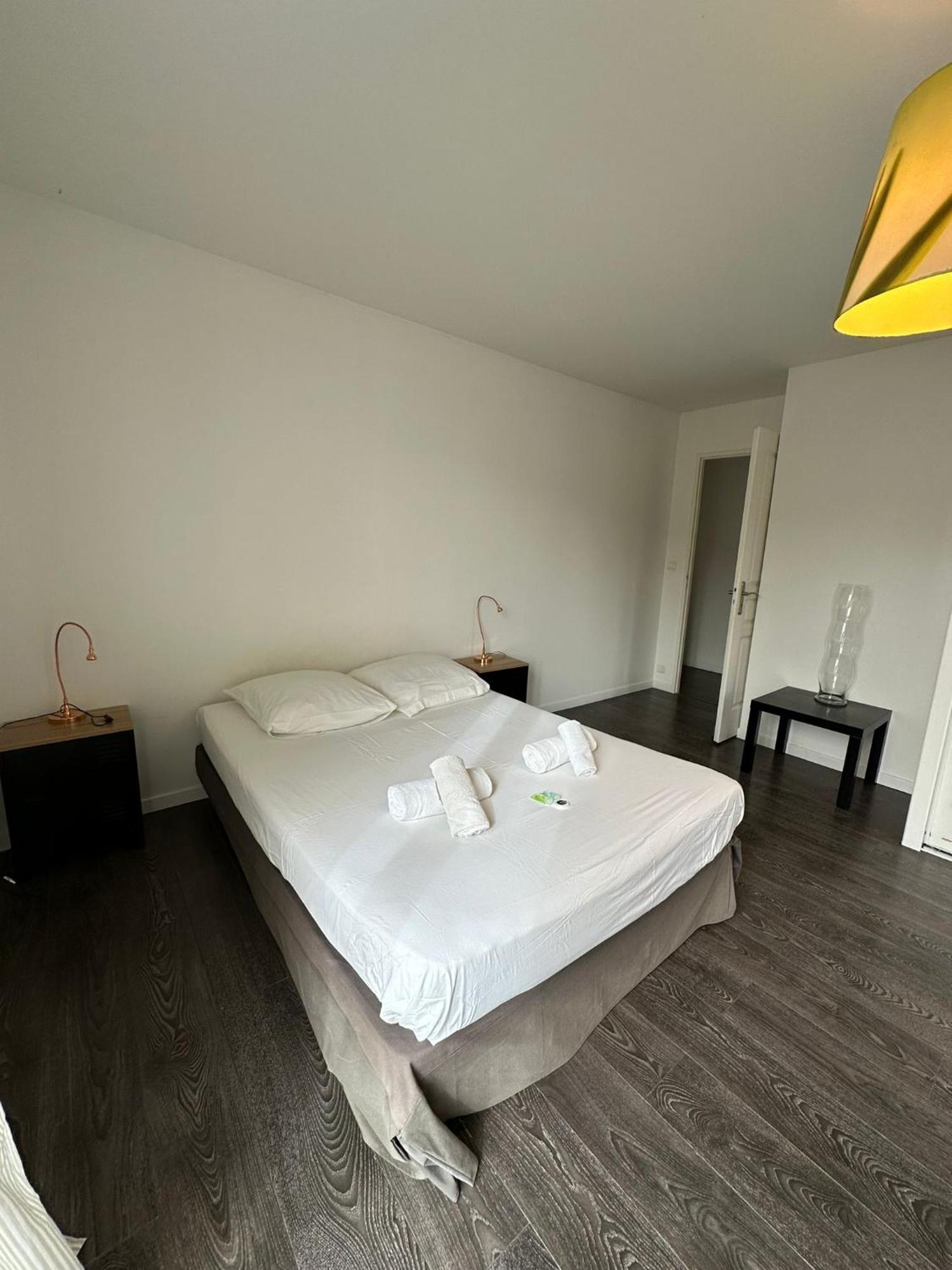 Villa Constance 3 Antibes - Spacieux Logement En Dernier Etage 外观 照片