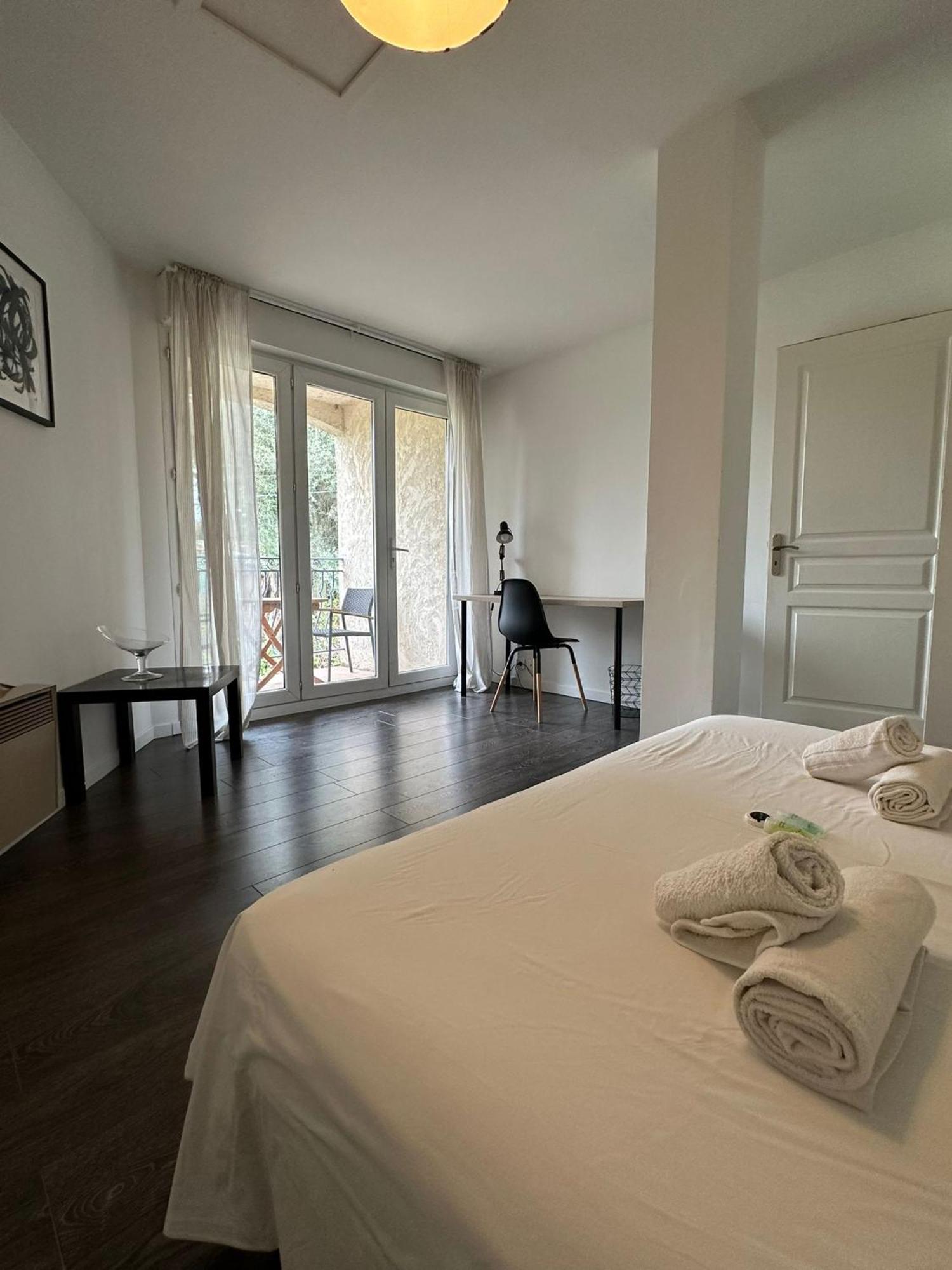 Villa Constance 3 Antibes - Spacieux Logement En Dernier Etage 外观 照片